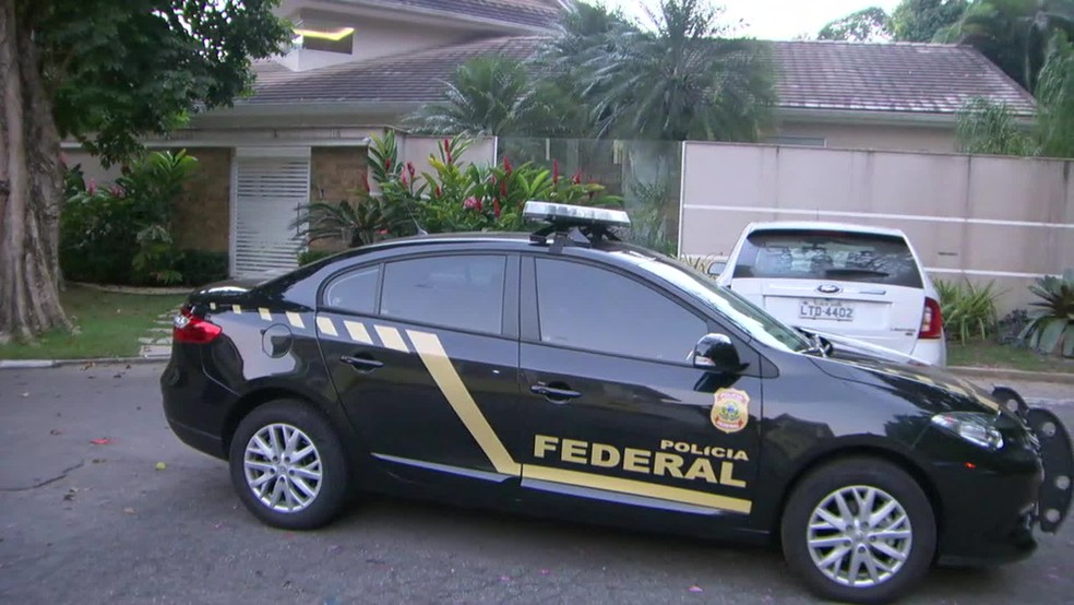 PF na casa do ex-secretário do Rio, Alexandre Pinto (Foto: Reprodução / TV Globo)