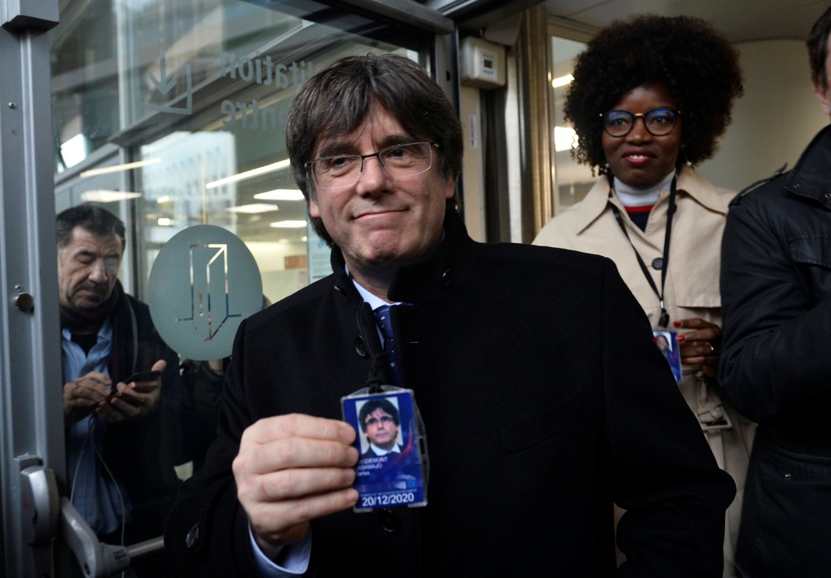 Líder separatista que declarou independência da Catalunha em 2017 é detido na Itália