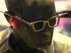 Óculos da estátua de Drummond, no Rio, são reparados por R$ 15 mil
