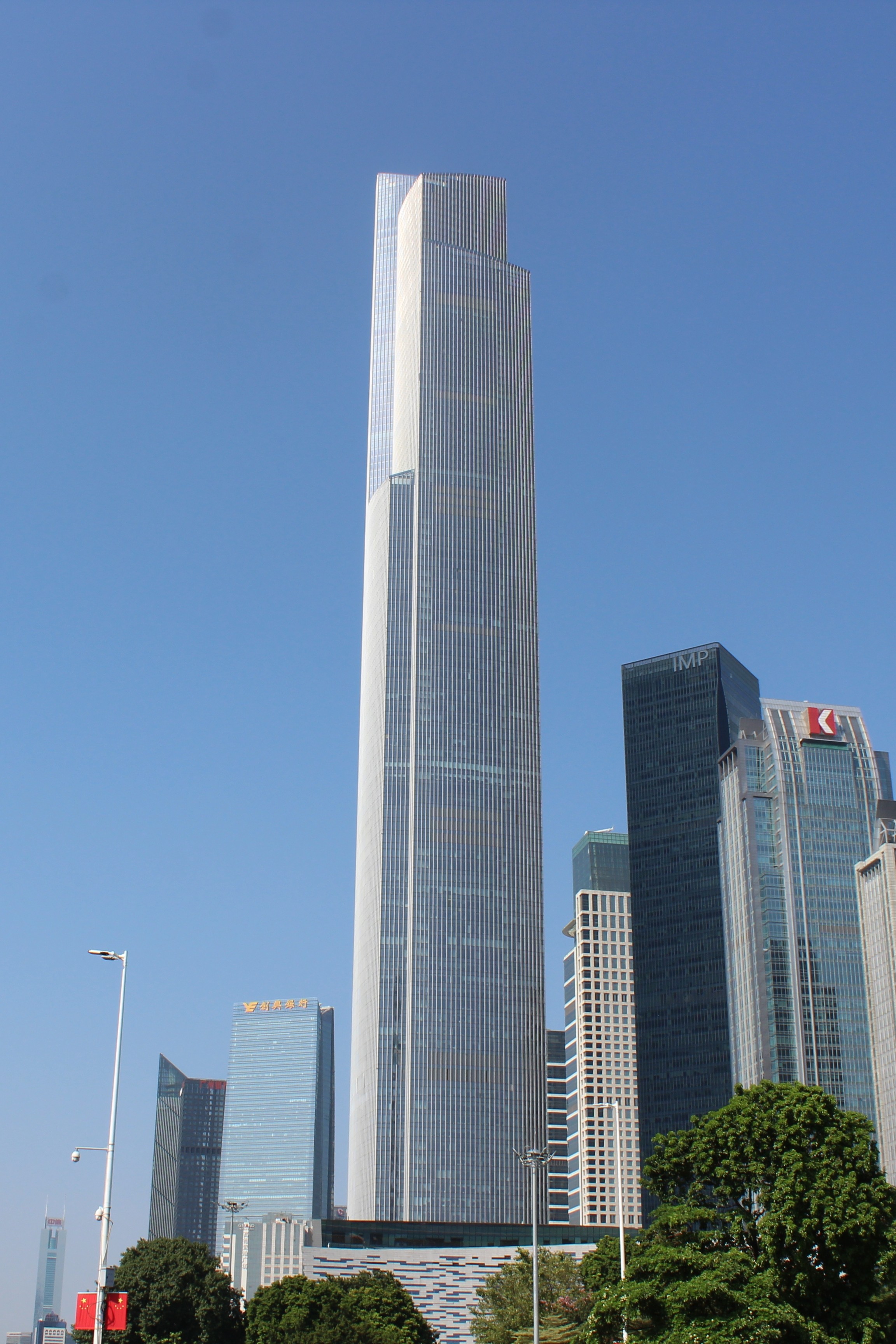 Guangzhou CTF Finance Centre: um dos 10 prédios mais altos do mundo (Foto: Divulgação)
