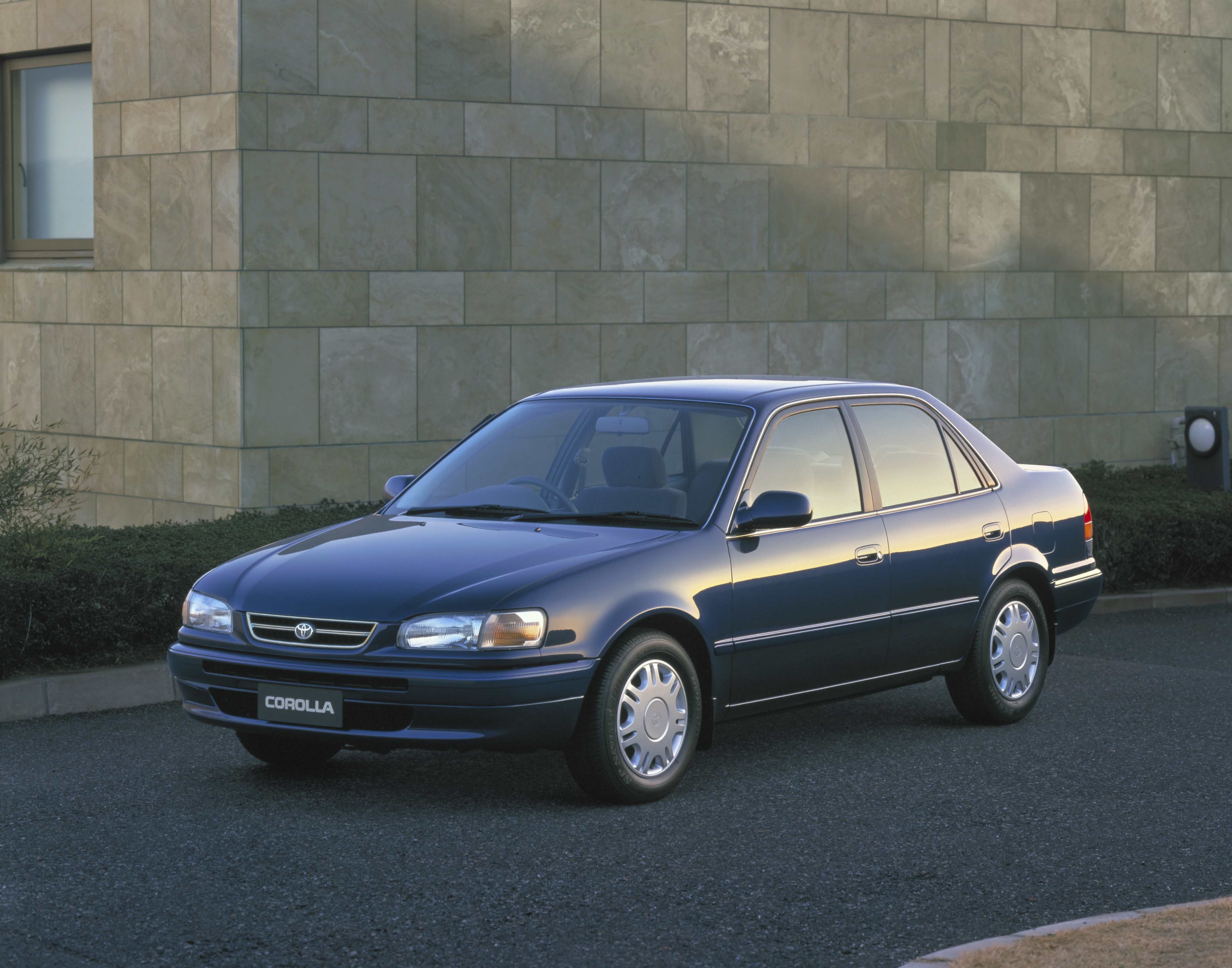 Toyota Corolla oitava geração - 1996
