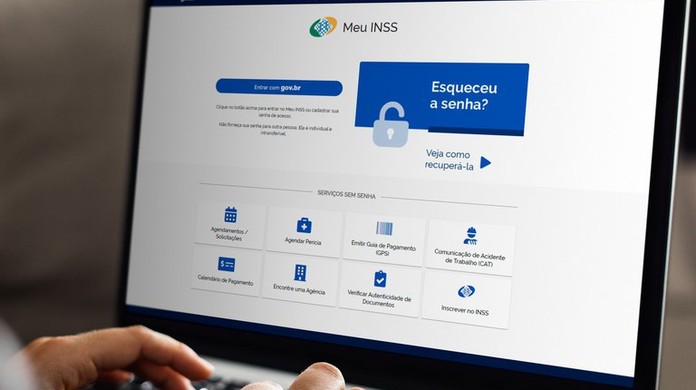 INSS paga primeira parcela do 13&ordm; a novo grupo de aposentados e  pensionistas; veja calend&aacute;rio | Economia | G1