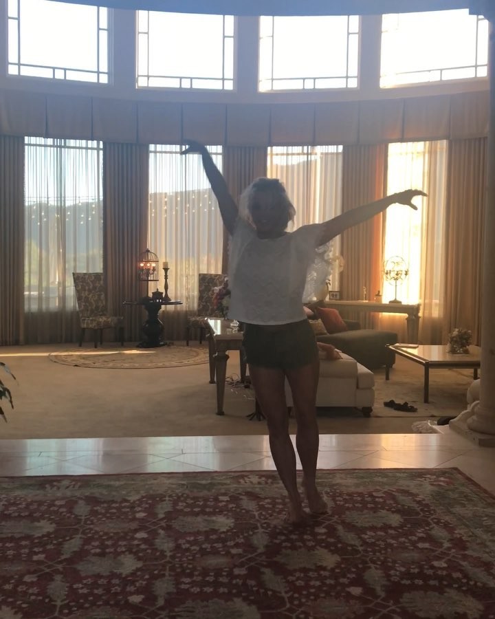Britney Spears durante sessão de giros (Foto: Reprodução/Instagram)