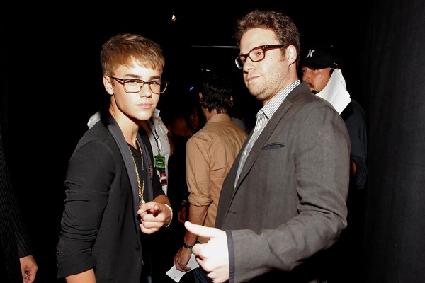 Justin Bieber e Seth Rogen (Foto: Getty Images)