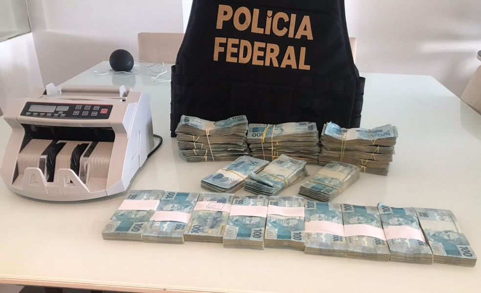 Dinheiro apreendido na 'Operação Habeas Pater' — Foto: Polícia Federal/Divulgação