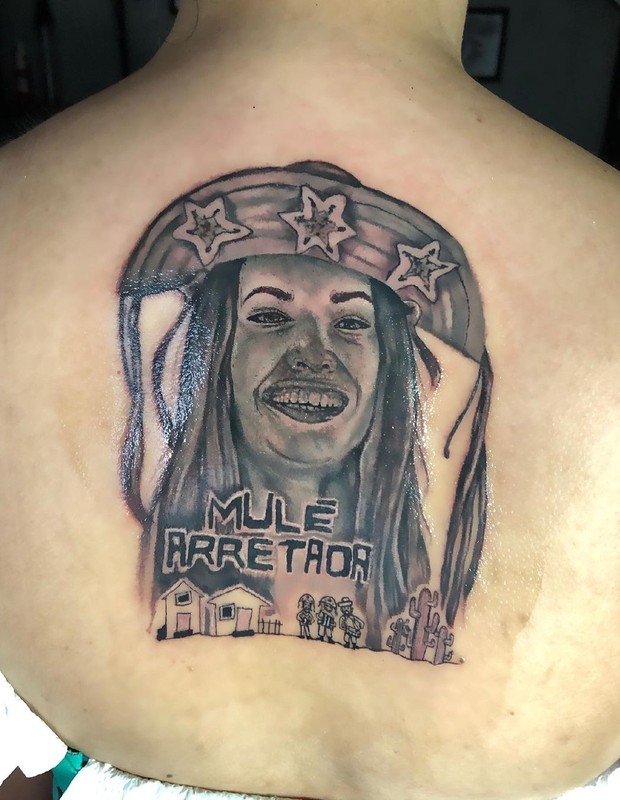 Fã tatua Juliette nas costas (Foto: Reprodução/Instagram)