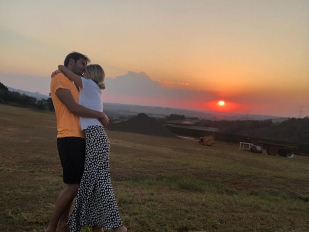 Kaká e Carol Dias (Foto: Reprodução/Instagram)