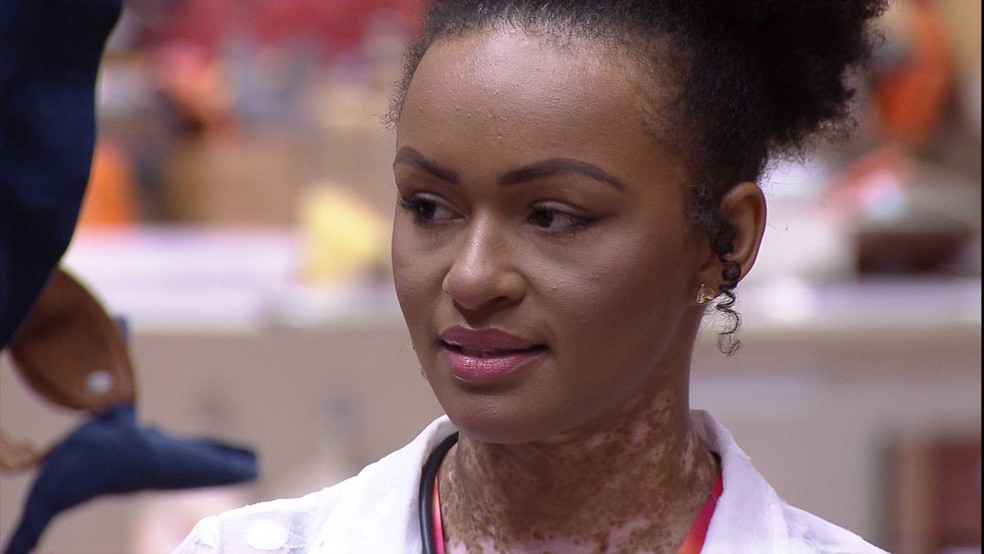 Natália optou por indicar Laís ao Paredão no contragolpe — Foto: Globo