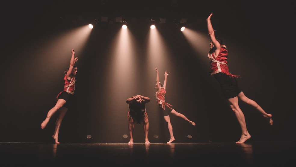 Espetáculo de dança se inspira no Universo Musical de Elis Regina