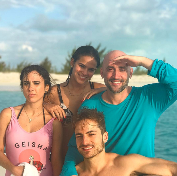 Paulo Gustavo, Thales Bretas, Tatá Werneck e Bruna Marquezine no Caribe (Foto: Reprodução/Instagram)