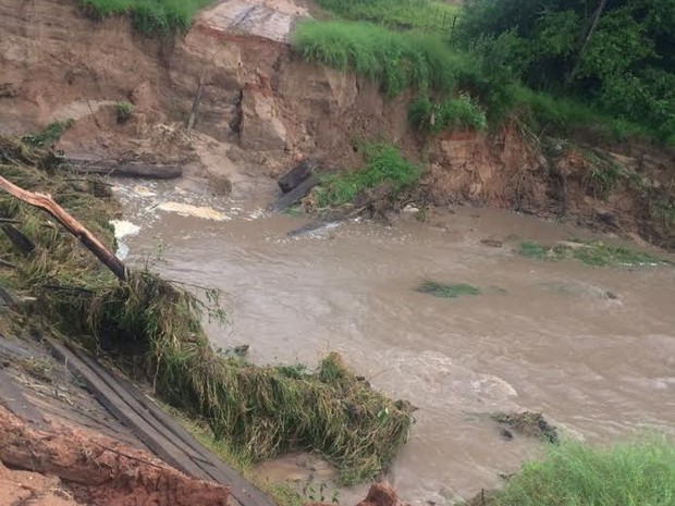 Chuvas causaram estragos na zona rural de Martinópolis (Foto: Divulgação/Prefeitura)