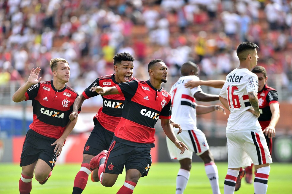 Wendel comemora gol do título do Flamengo na Copa São Paulo de Futebol Jr. (Foto: Marcos Riboli)