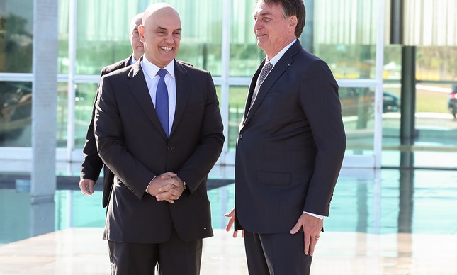 Bolsonaro e o ministro do STF Alexandre de Moraes, em agosto de 2019