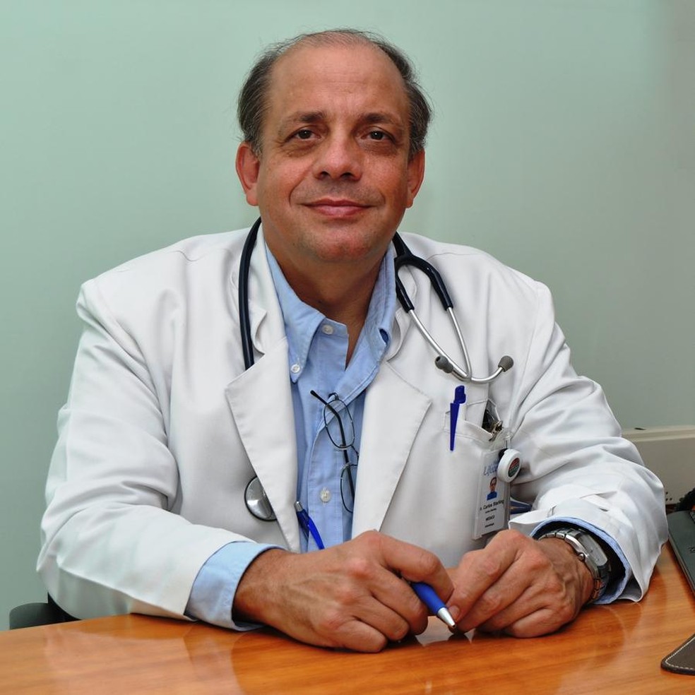 Referência na área, o infectologista Carlos Starling recomenda não fazer uso de suplementos vitamínicos sem orientação médica — Foto: Carlos Guilherme Guedes