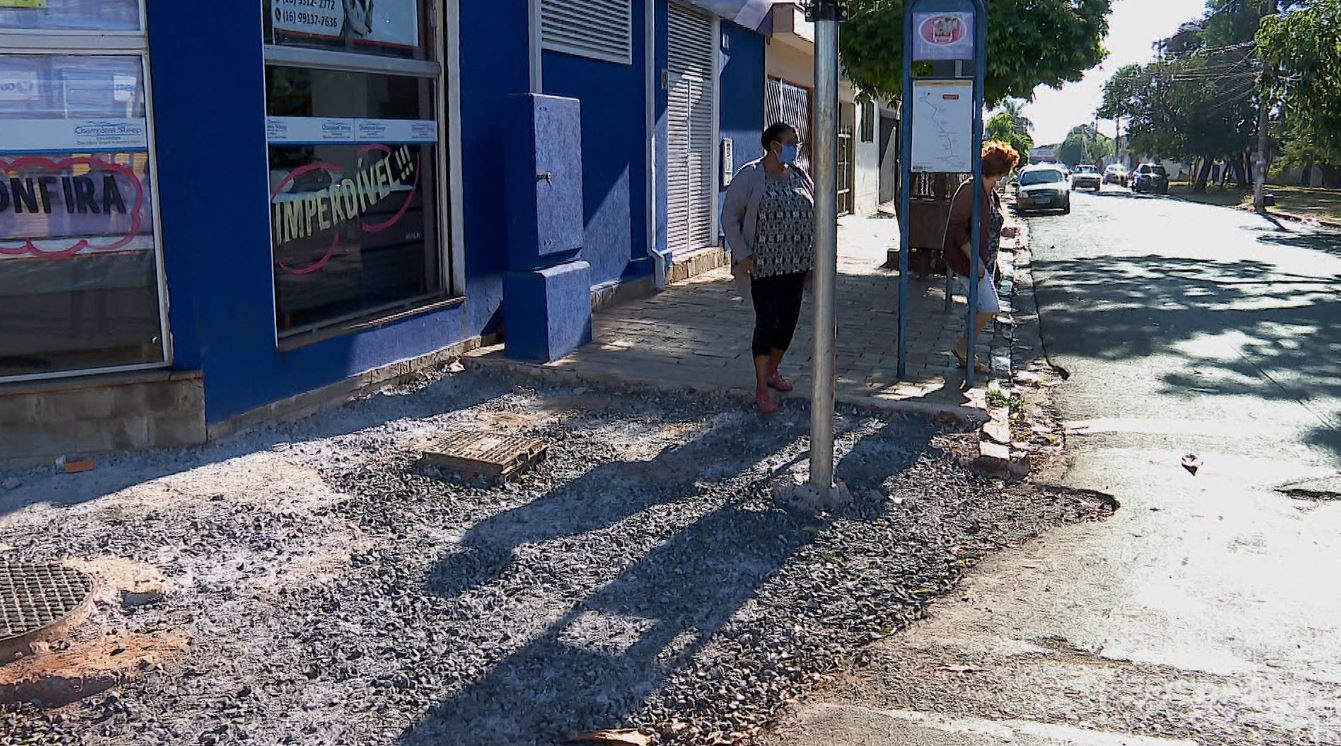 Obras sem contratos devem ter novas empresas em 5 meses em Ribeirão Preto, SP, diz secretário