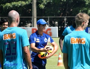 Cruzeiro tenta superar desgaste e desfalques para levar a Tríplice Coroa