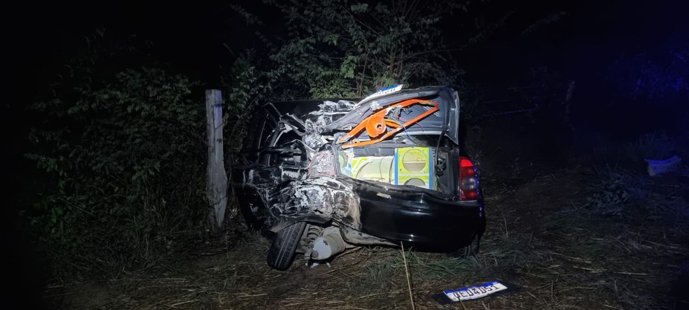 Acidente na BR-226 causou a morte de duas pessoas no Maranhão — Foto: Divulgação/PRF