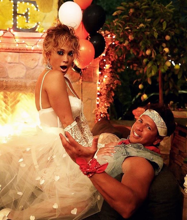 Jennifer Lopez e Alex Rodriguez em festa de Halloween de 2020 (Foto: Instagram)