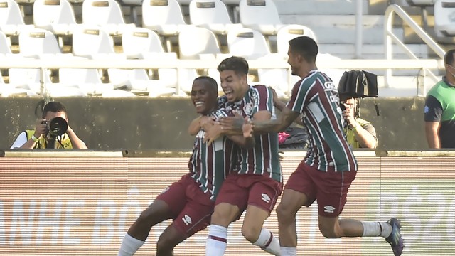 Arias comemora o gol da vitória do Fluminense
