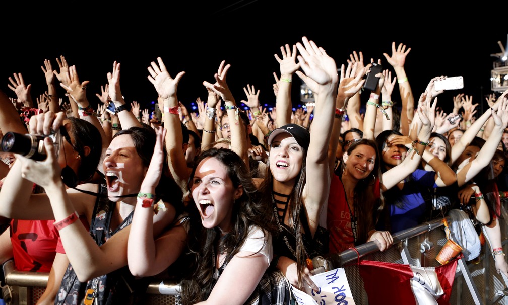 Plateia do show do Bon Jovi no Rock in Rio 2017 — Foto: Marcos Serra Lima/G1