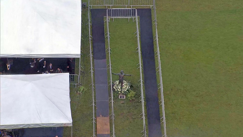 Velório de Roberto Dinamite em São Januário — Foto: Reprodução/TV Globo