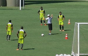 vasco treino sao januario (Foto: Edgard Maciel de Sá) vasco treino sao januario (Foto: Edgard Maciel de Sá)