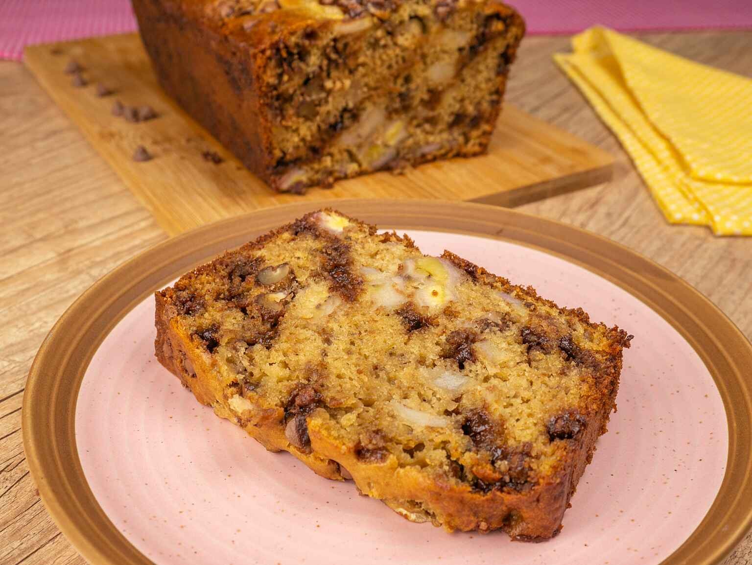 Bolo de Banana *Sem Lactose / Grande 16 a 18 fatias: Fábrica de Bolos Grajaú  - Cachambi