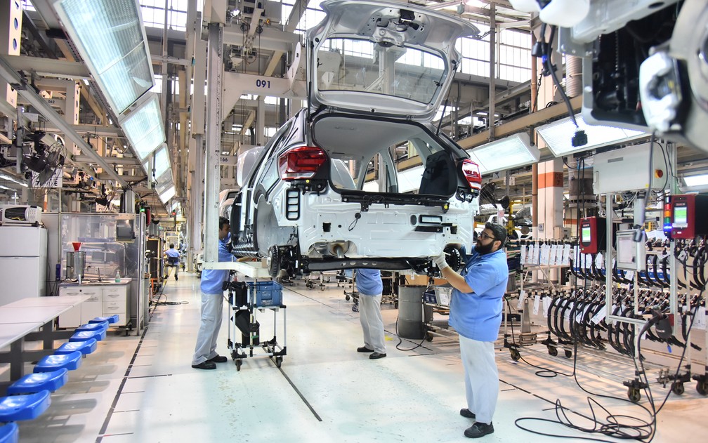 Linha de montagem do novo Polo na fábrica da Volkswagen em São Bernardo do Campo, SP (Foto: Divulgação)