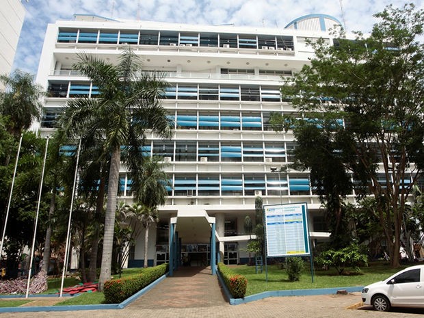 Atualmente, a sede da Prefeitura de Cuiabá tem sete andares e abriga cinco secretarias (Foto: Otmar Oliveira)