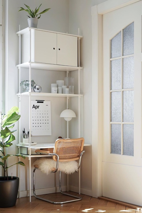 Décor do dia: home office pequeno e com decoração escandinava (Foto: Divulgação)