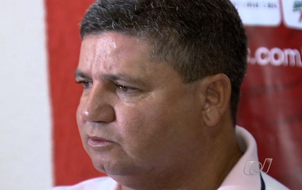 Ney da Matta, técnico do Vila Nova (Foto: Reprodução/TV Anhanguera)