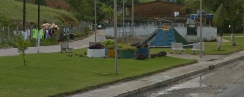 Pra&ccedil;a Vila Calif&oacute;rnia fica em Ipojuca. no Grande Recife (Foto: Google Street View/ Reprodu&ccedil;&atilde;o)