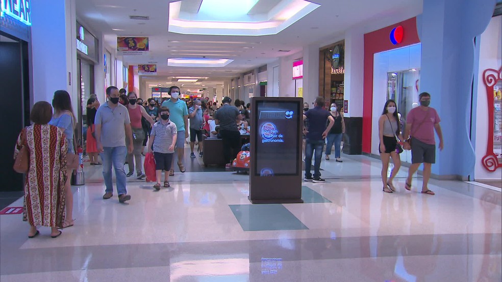 Shopping na Região Metropolitana do Recife — Foto: Reprodução/TV Globo