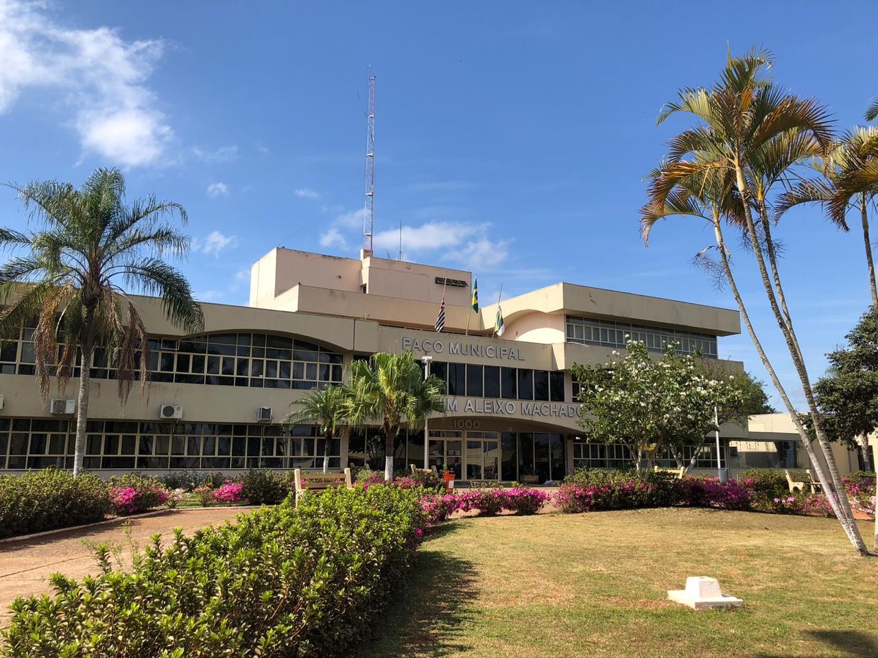 Prefeitura sanciona lei que torna obrigatória prestação de socorro a animais atropelados em Itapetininga 