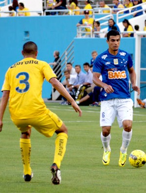 Cruzeiro terá teste duro nos Estados Unidos