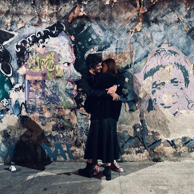 Titi  Müller e o namorado, Gentil Nascimento (Foto: Reprodução/Instagram)
