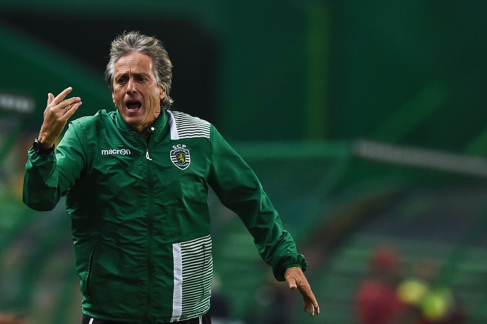 Jorge Jesus ficou quase três temporadas no comando do Sporting — Foto: Reprodução/Twitter