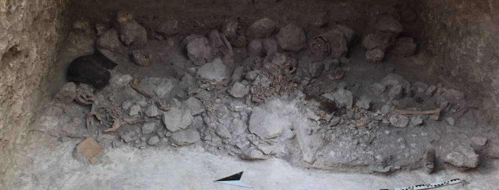 Corpos descobertos na antiga cidade maia de Uxul, no México (Foto: Nicolaus Seefeld)