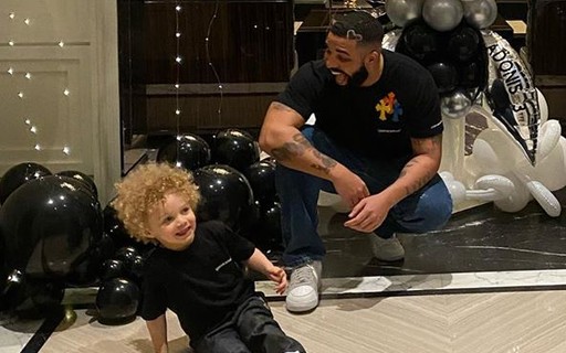 Drake celebra aniversário de 3 anos do filho, Adonis - Quem | QUEM News