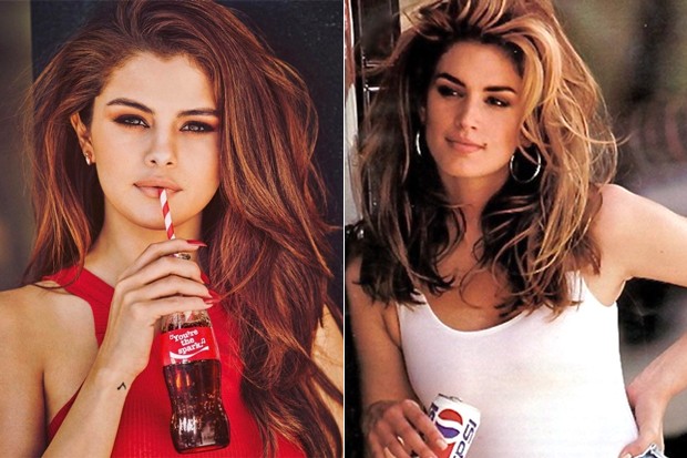 Selena Gomez e Cindy Crawford nos comerciais de refrigerante (Foto: Divulgação/Reprodução)