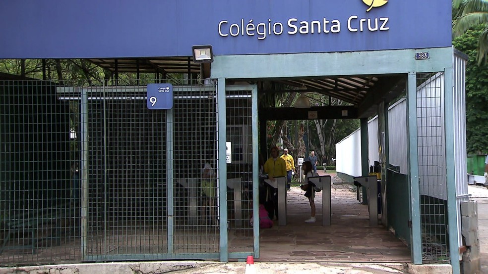 Estudantes do Santa Cruz assediaram moralmente um colega durante uma viagem â€” Foto: ReproduÃ§Ã£o/TV Globo