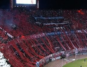 Willian destaca importância da Raposa fazer gols no Monumental de Nuñez