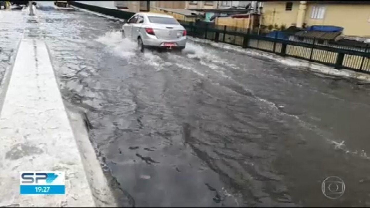 Chuva Provoca Alagamentos E Queda De árvores Em São Paulo | São Paulo | G1