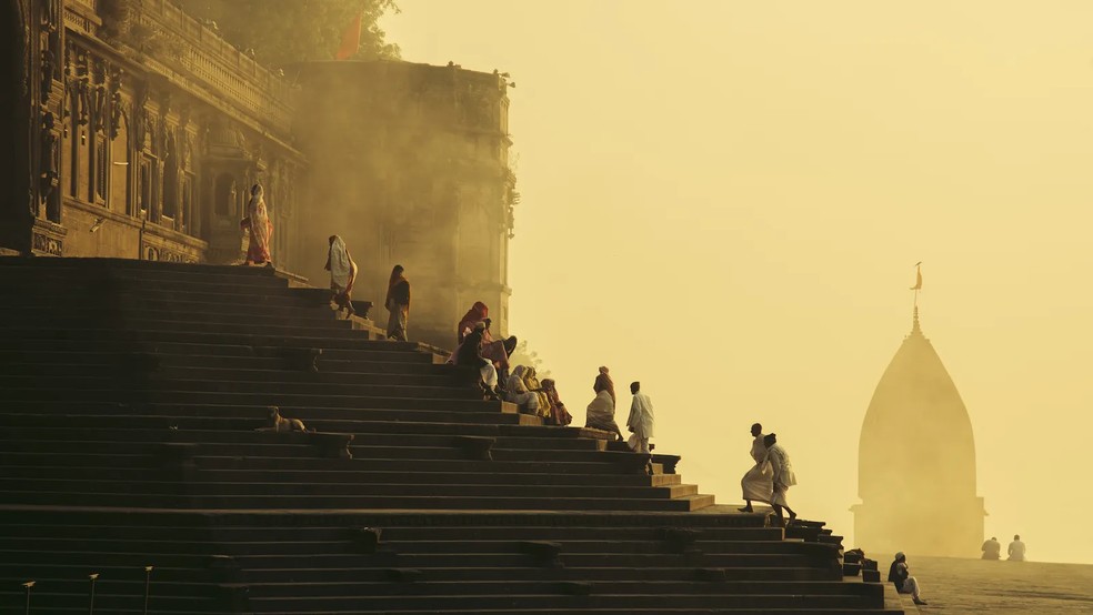 Varanasi é considerada o centro espiritual da Índia — Foto: GETTY IMAGES/via BBC