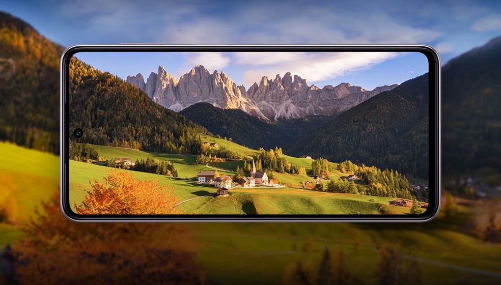 Galaxy M54 tem tela grande de 6,7 polegadas — Foto: Reprodução/Samsung