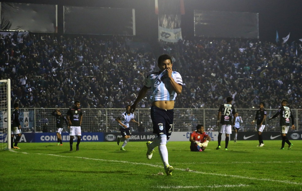 Luis Rodríguez, La Pulga  (Foto: Elias Correa/AFP)