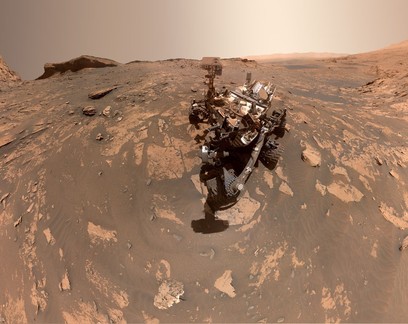 Nova análise de robô em Marte revela presença de carbono