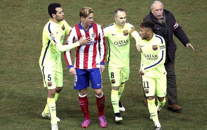 Fernando Torres e Neymar, Atlético de Madrid X Barcelona (Foto: Agência EFE)