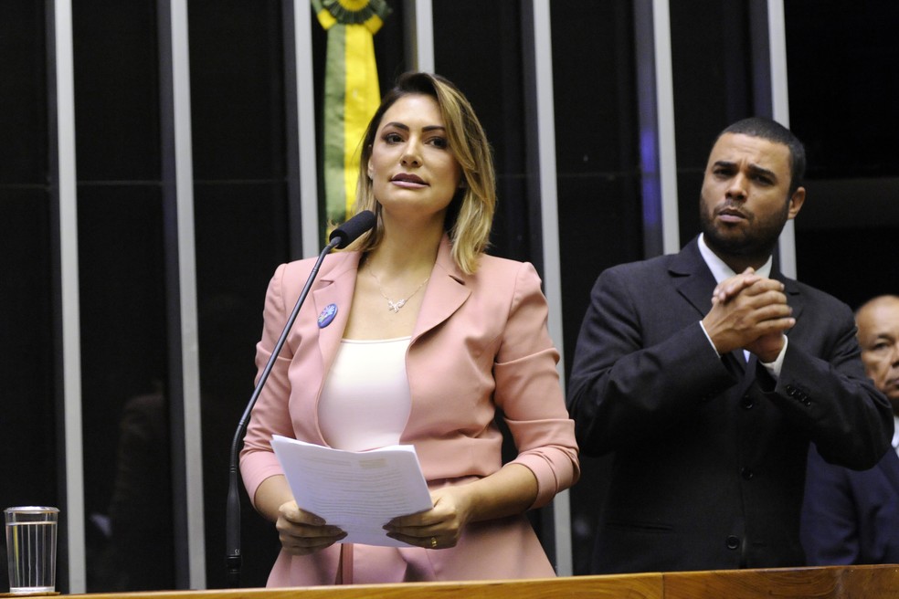 Michelle Bolsonaro não participou de evento porque queria anonimato, segundo ministra — Foto: Cleia Viana/Câmara dos Deputados