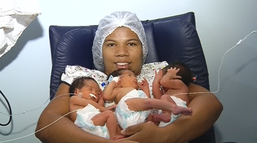 Mãe de Cosmorama deu à luz a trigêmeas de parto normal, em Votuporanga (Foto: Reprodução/TV TEM)